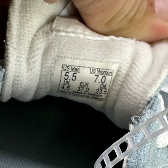 Vans Sports Low Women's size 7 Light Blue Suede Shoes - Picture 8 of 8